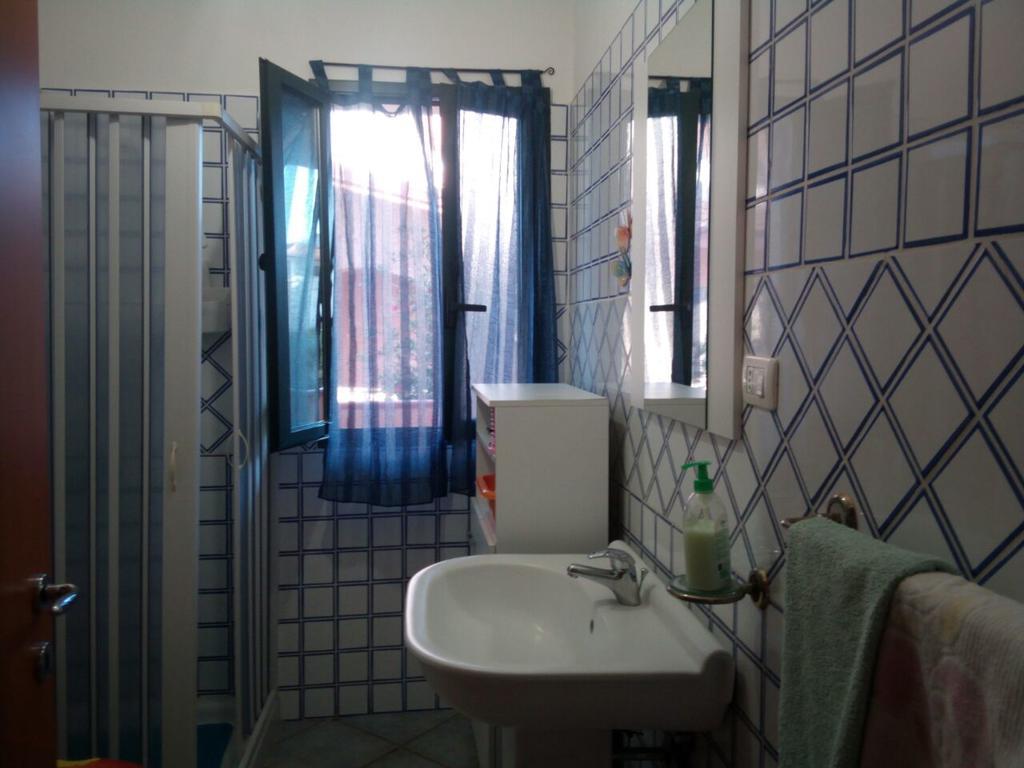Sa Domu Sarda Casa Vacanza Piscinas Eksteriør billede