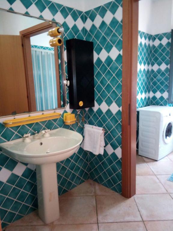 Sa Domu Sarda Casa Vacanza Piscinas Eksteriør billede